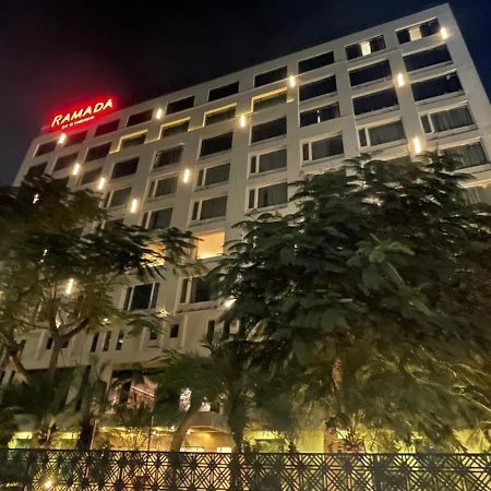 מלון Ramada By Wyndham Jaipur North מראה חיצוני תמונה