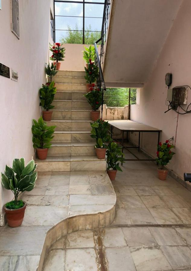 מלון Ramada By Wyndham Jaipur North מראה חיצוני תמונה