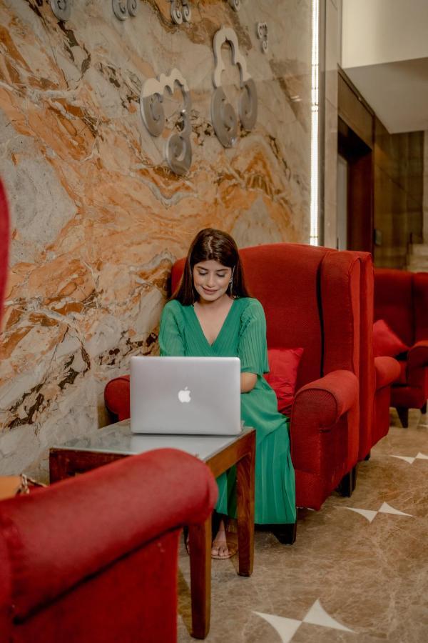 מלון Ramada By Wyndham Jaipur North מראה חיצוני תמונה