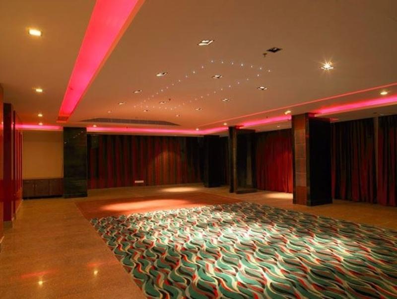 מלון Ramada By Wyndham Jaipur North מראה חיצוני תמונה