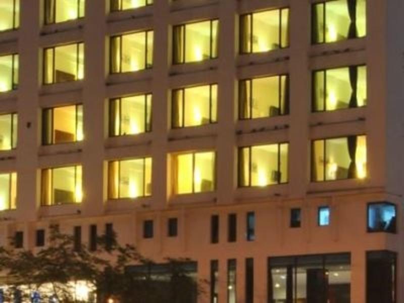 מלון Ramada By Wyndham Jaipur North מראה חיצוני תמונה